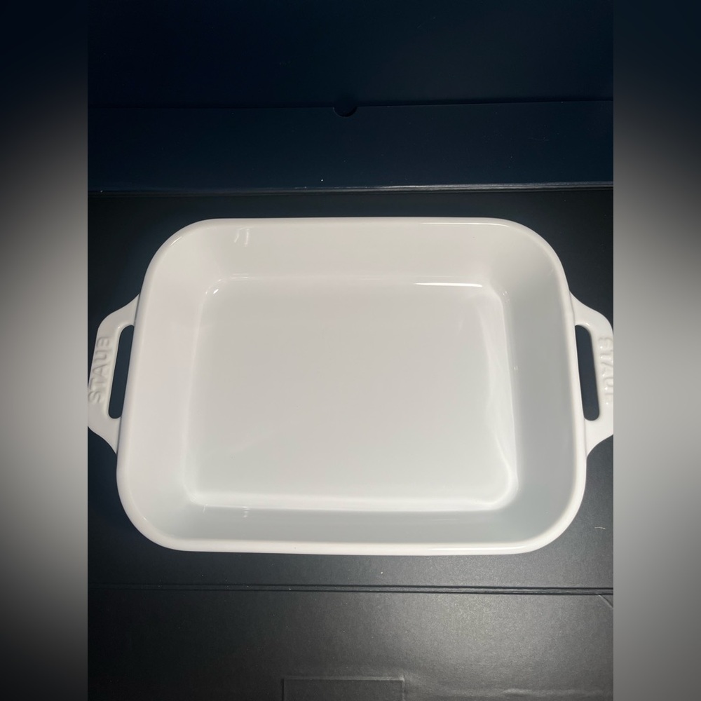 Staub Elegant White Baking Dish